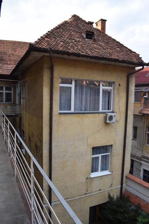 Zinne Apartments Braşov Extérieur photo